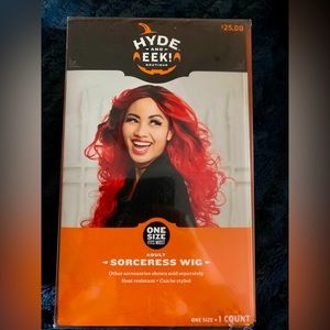 Adult women’s Halloween Cosplay Wig- NEW